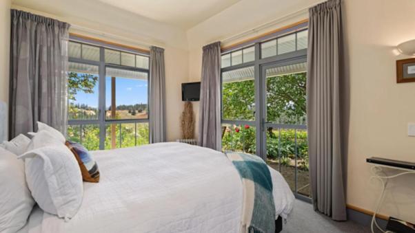 Hawkdun Rise Vineyard & Accommodation Alexandra Εξωτερικό φωτογραφία